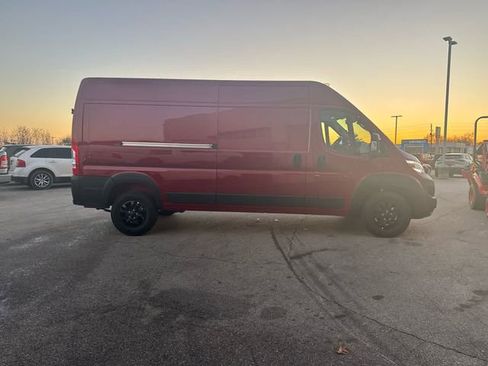 New 2026 RAM ProMaster 2500 w/ Quick Order Package 22H SLT+ FWD image 7