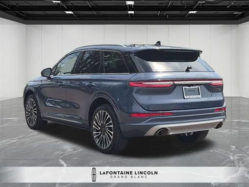 Certified 2022 Lincoln Corsair AWD w/ Premium Package image 3