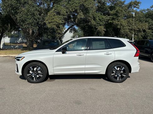 New 2026 Volvo XC60 B5 Core image 3