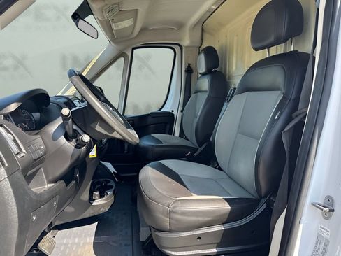 Used 2016 RAM ProMaster 1500 FWD image 9