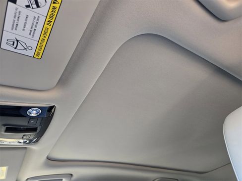 New 2026 Kia Sportage EX image 36