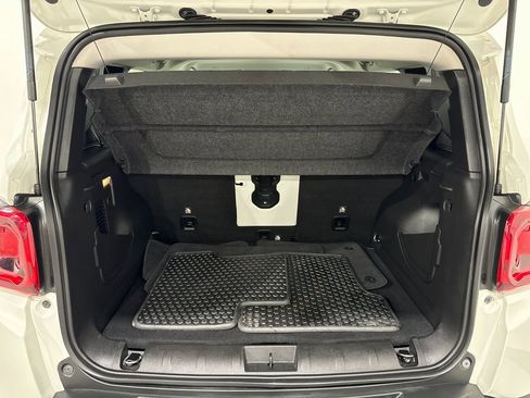 Used 2020 Jeep Renegade Limited w/ LED Lighting Group image 24