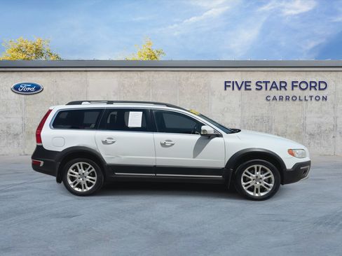 Used 2016 Volvo XC70 T5 Platinum FWD image 9