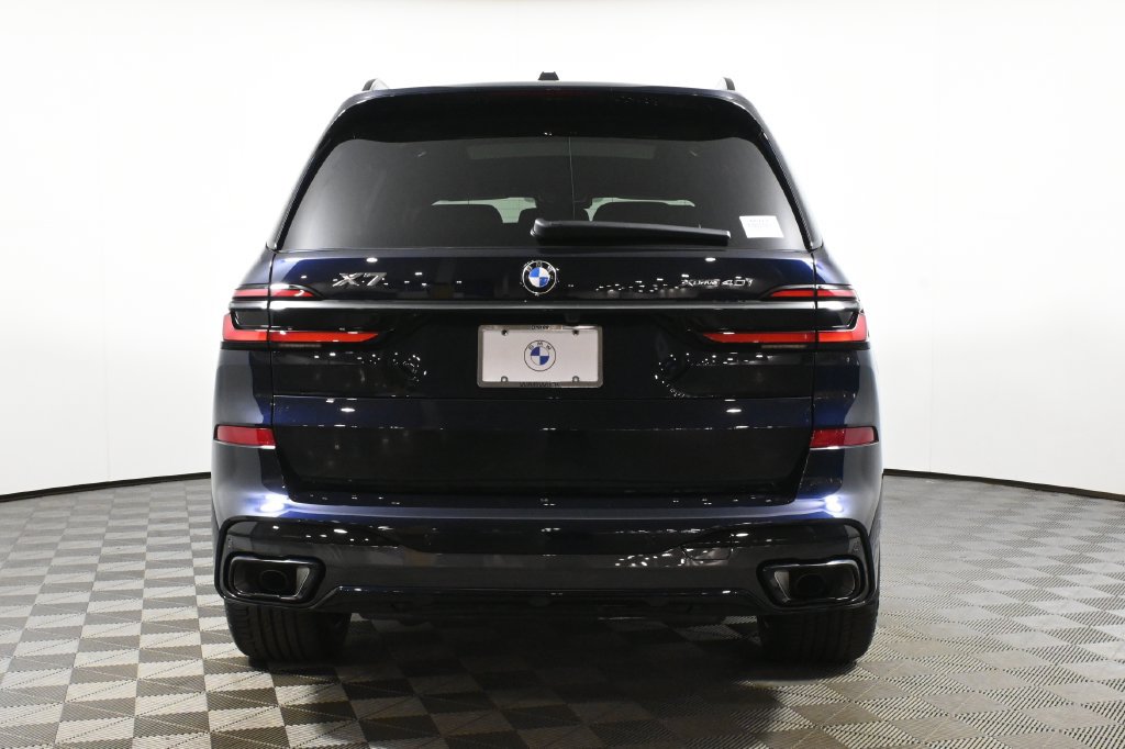 Used 2027 BMW X7 xDrive40i w/ M Sport Package AWD/4WD image 6