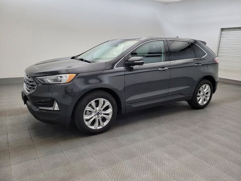 Used 2021 Ford Edge Titanium w/ Cargo Accessory Package FWD image 2