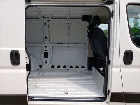 Used 2018 RAM ProMaster 1500 FWD image 12