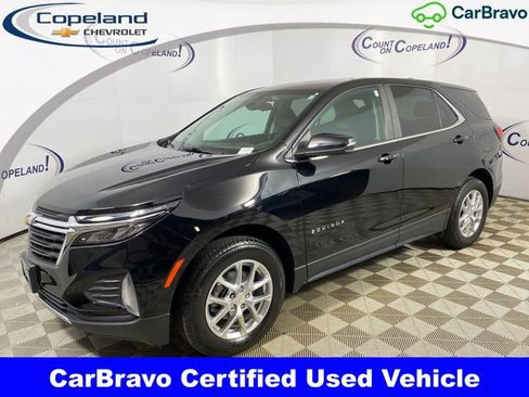 Certified 2022 Chevrolet Equinox LT image 1