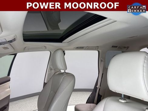 Used 2018 Lexus GX 460 image 3