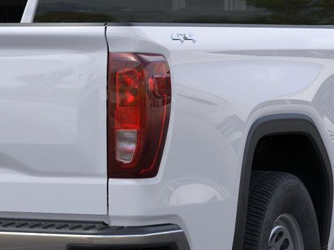 New 2026 GMC Sierra 1500 Pro AWD/4WD image 32