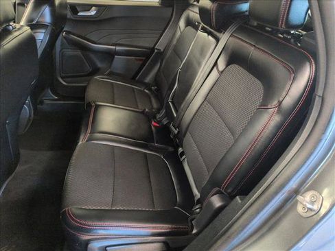 Used 2025 Ford Escape ST-Line image 18