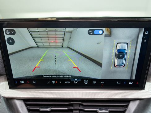 Used 2025 Ford Explorer ST w/ Sun And Sound Package image 22