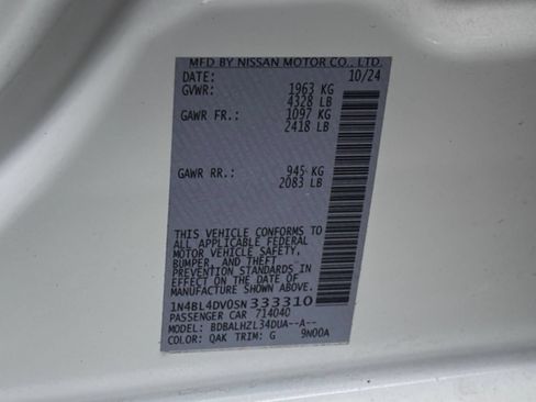 Used 2025 Nissan Altima 2.5 SV FWD image 25