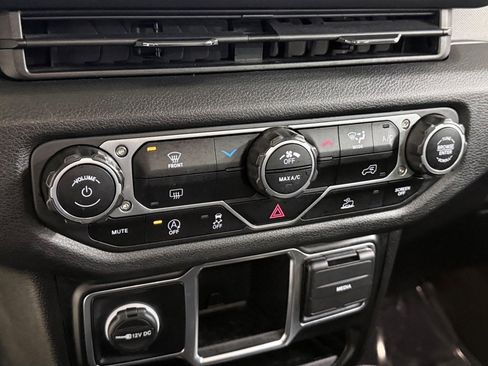 Certified 2024 Jeep Wrangler Sport image 29