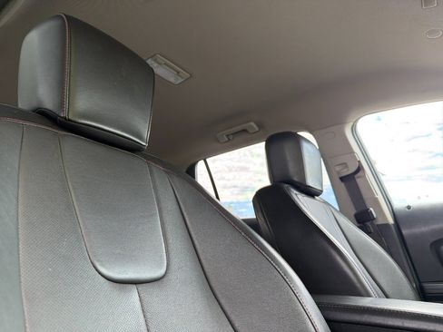 Used 2017 GMC Terrain SLT FWD image 13