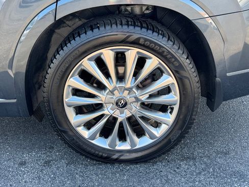 Used 2020 Hyundai Palisade Limited FWD image 9