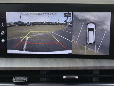 Used 2024 Kia Telluride SX w/ Towing Package AWD/4WD image 23