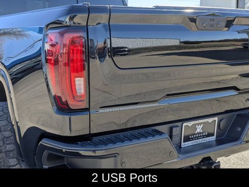 Used 2022 GMC Sierra 1500 AT4X image 8