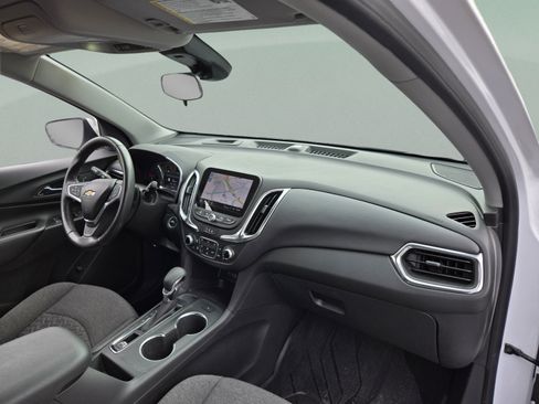 Used 2022 Chevrolet Equinox LT FWD image 22