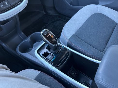 Used 2019 Chevrolet Bolt LT image 24