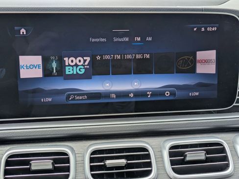 Used 2025 Mercedes-Benz GLS 450 4MATIC image 19