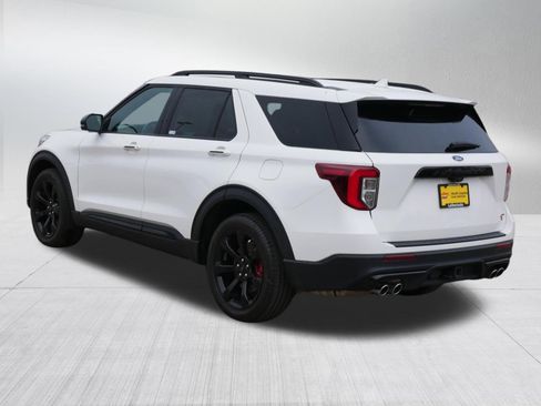 Used 2024 Ford Explorer ST w/ Equipment Group 401A AWD/4WD image 5
