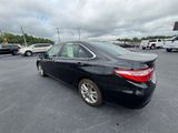 Used 2015 Toyota Camry image 3