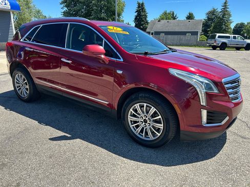 Used 2017 Cadillac XT5 Luxury w/ Driver Awareness Package AWD/4WD image 5