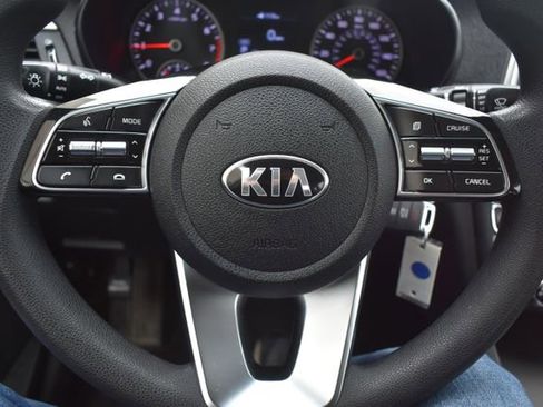 Used 2019 Kia Optima LX FWD image 20