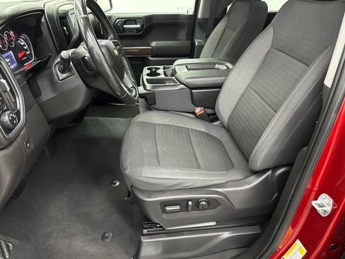 Used 2021 Chevrolet Silverado 1500 LT AWD/4WD image 9