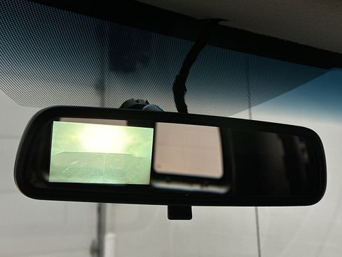 Used 2020 Chevrolet Express 2500 image 26