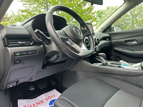 Used 2020 Nissan Sentra SV FWD image 6
