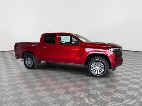 New 2026 Chevrolet Colorado LT w/ LT Convenience Package AWD/4WD image 17