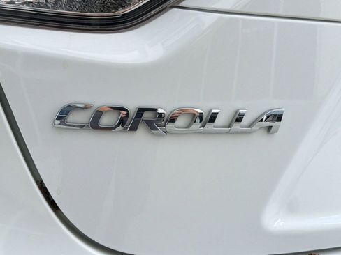 Used 2024 Toyota Corolla SE FWD image 30