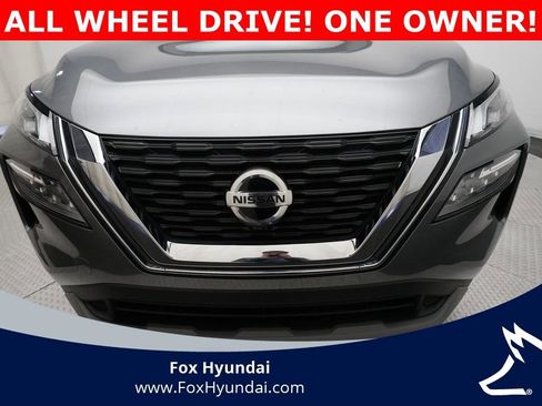 Used 2021 Nissan Rogue SV image 21