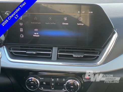 New 2026 Chevrolet Trax LT w/ Driver Confidence Package image 20