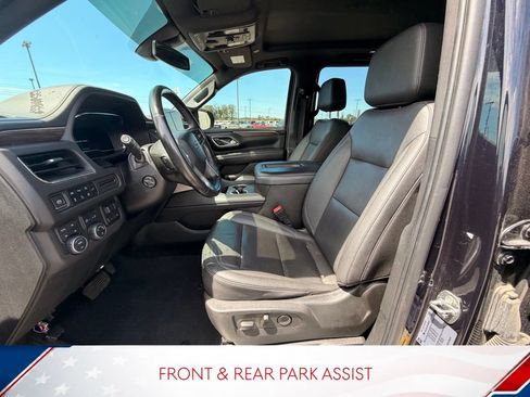Used 2022 Chevrolet Suburban Z71 w/ Z71 Off-Road Package AWD/4WD image 14