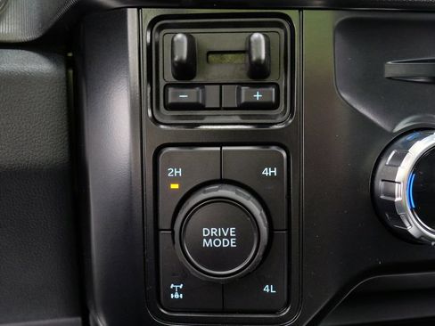 Used 2026 Ford F250 Platinum AWD/4WD image 30