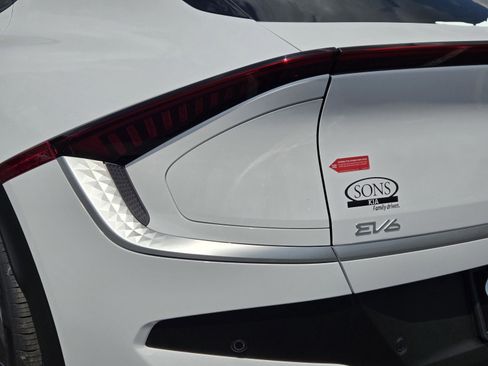 New 2025 Kia EV6 Light image 9
