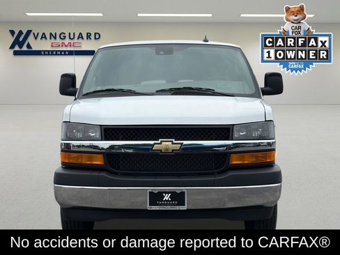 Used 2025 Chevrolet Express 3500 LT w/ LT Preferred Equipment Group RWD image 2