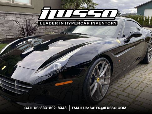 Used 2015 Ferrari California T RWD image 1