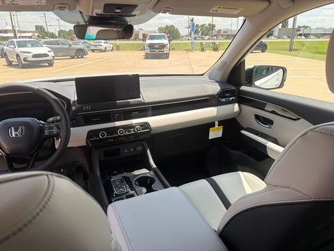 New 2026 Honda Pilot EX-L image 28