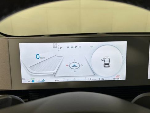 Used 2024 Hyundai Ioniq 5 Limited image 17