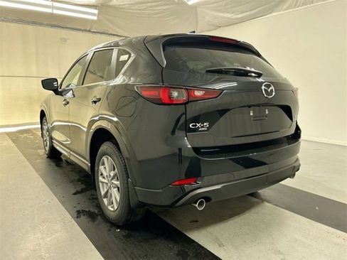 New 2025 MAZDA CX-5 AWD 2.5 S w/ Preferred Package image 6