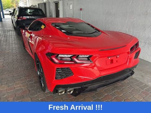 Used 2022 Chevrolet Corvette Stingray Coupe w/ 1LT RWD image 14
