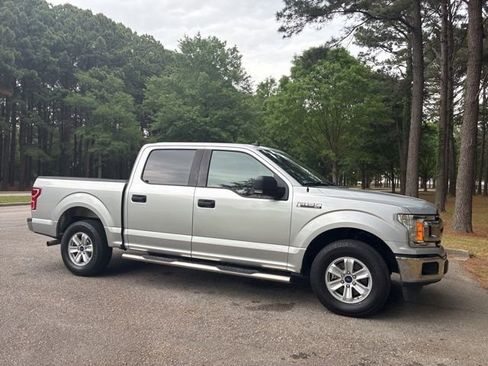 Used 2019 Ford F150 XLT w/ Equipment Group 301A Mid RWD image 2