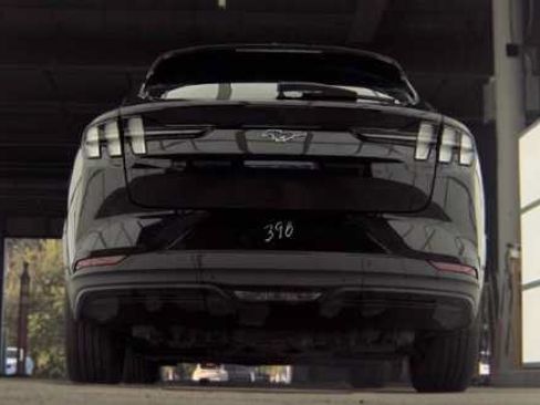 Used 2025 Ford Mustang Mach-E Premium AWD/4WD image 7