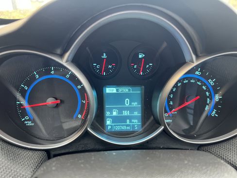 Used 2016 Chevrolet Cruze LT w/ Technology Package image 20