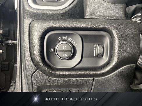 Used 2022 RAM 1500 Big Horn AWD/4WD image 22