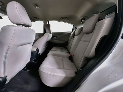 Used 2018 Honda HR-V LX image 26