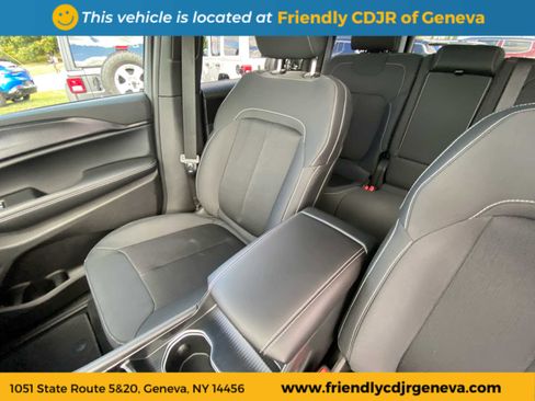 New 2025 Jeep Grand Cherokee Laredo X w/ Luxury Tech Group I image 10